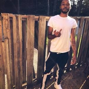 Meet your Posher, Jaquez